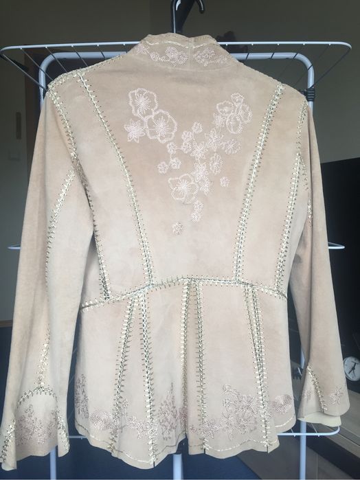 Żakiet beżowy ze skóry zamszowej rozm. S/XS - STAN IDEALNY