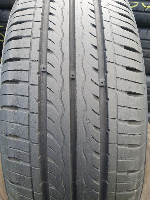 165/60 R14 75H Kumho Solus KH 17 szt2