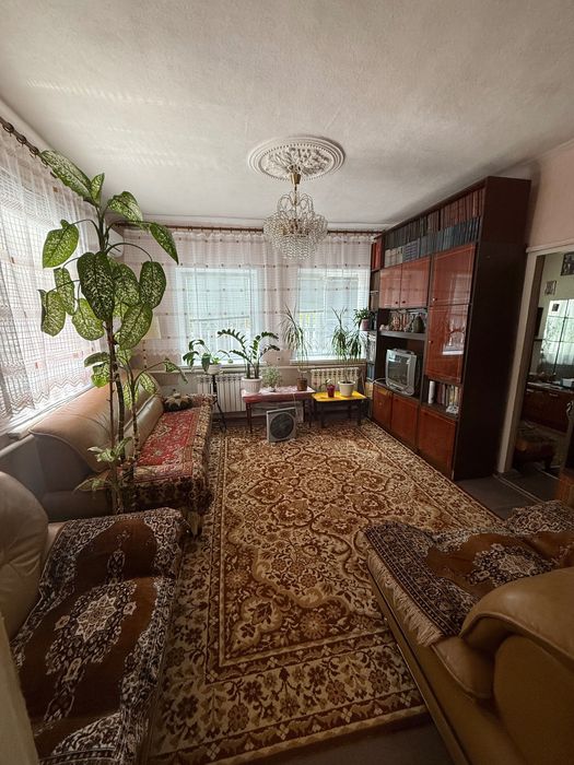 Продается добротный дом (Новый Свет)