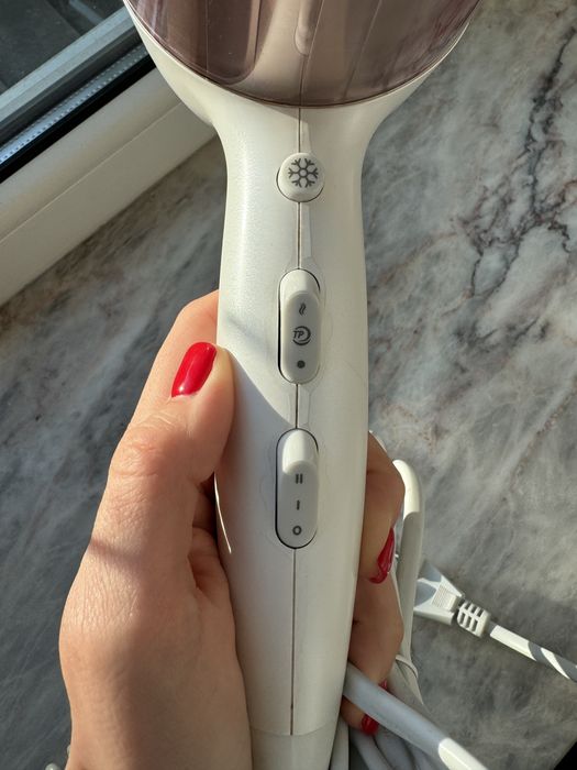 Фен Philips Dry Care prestige 2300w