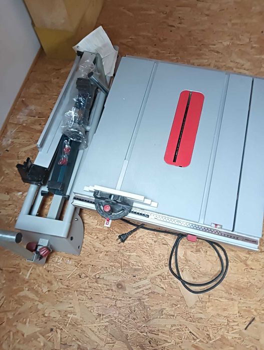 Bosch GTS 10 J Professional – pilarka stołowa / krajzega 1800 W