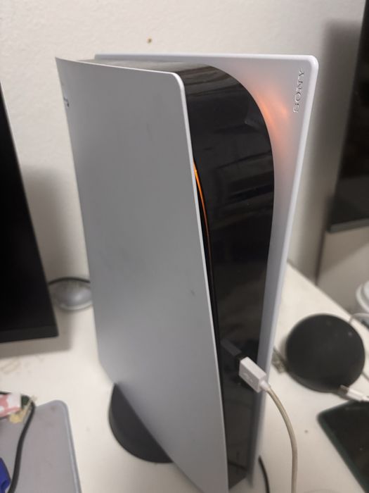 Playstation 5 em perfeito estado.