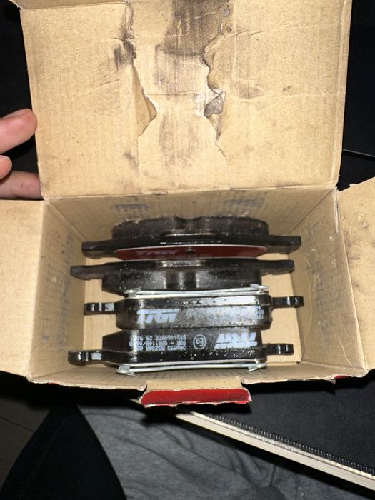 Conjunto de pastilhas para carro.