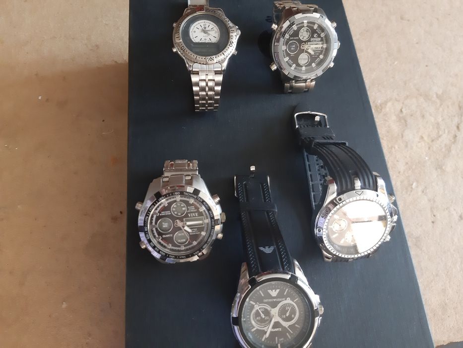 5 relógios de minha coleção