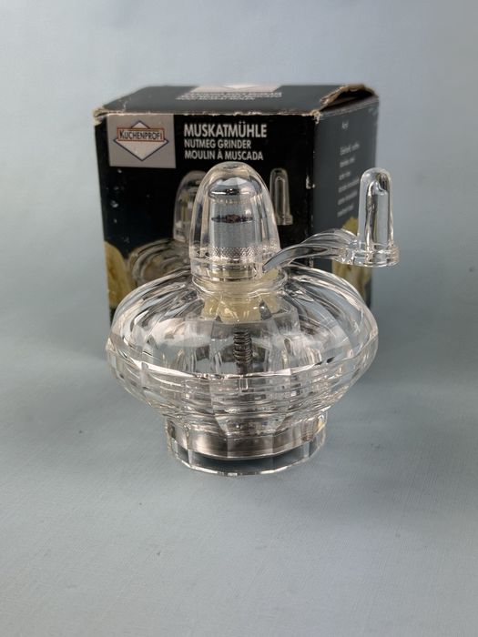 Młynek do gałki muszkatołowej