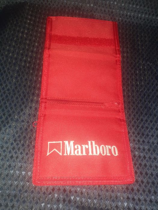 Винтажный колекционный красный тканевый кошелёк