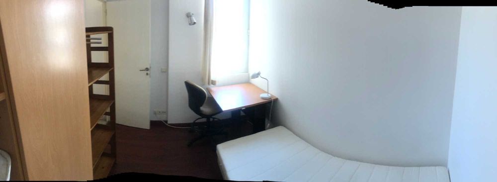 Quarto para alugar em apartamento junto a Nova SBE Oeiras para aluguer Carcavelos