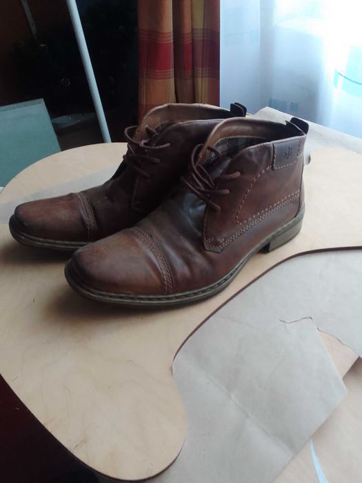 Чоловіче взуття б/у