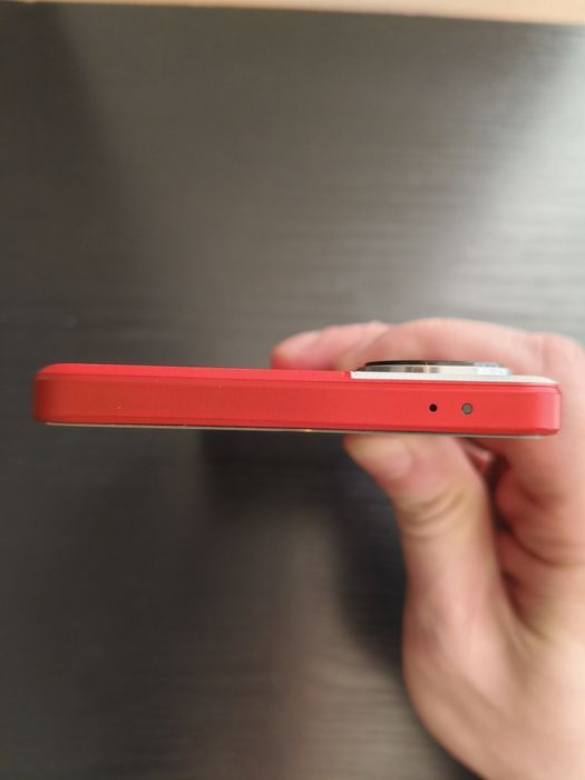 Vivo iQOO Neo 9 12/256GB Red/White Leather