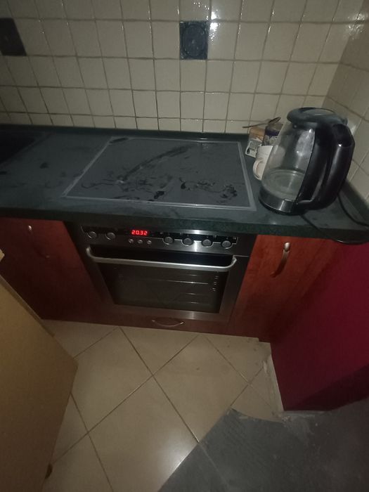 Sprzedam piekarnik z kuchenka