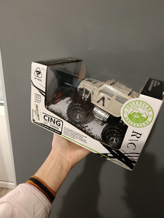 Нова машинка на радіокеруванні Монстр-трак Off-Road (у коробці)