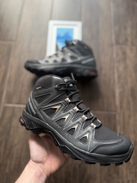 Чоловічі черевики Salomon Gore Tex