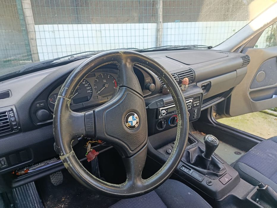 BMW 318 TDS E36 - Batido