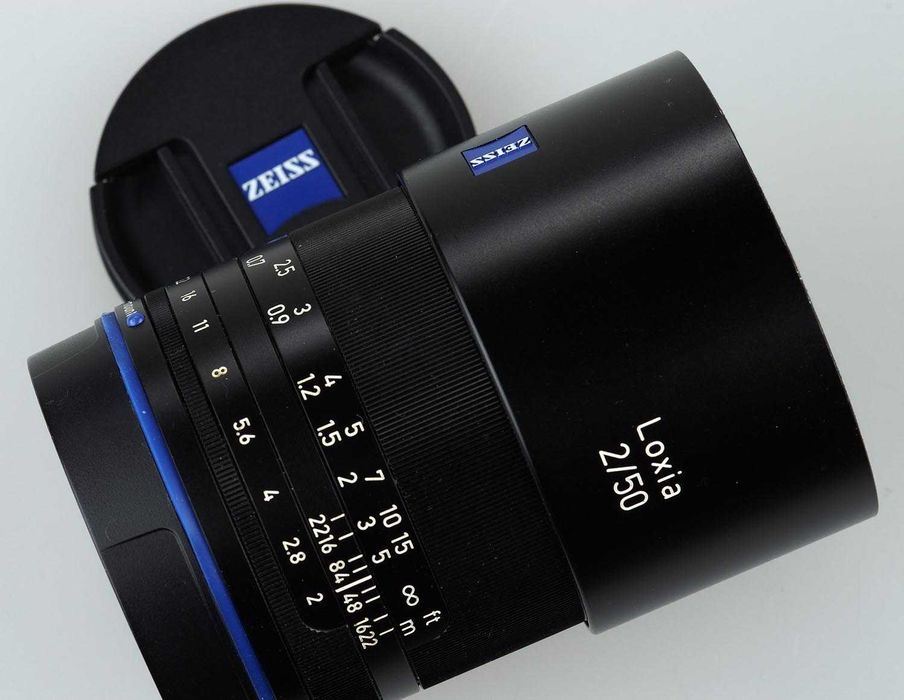 ZEISS Loxia 50mm f/2 Planar T* - відмінна мануальна 50-ка для Sony E