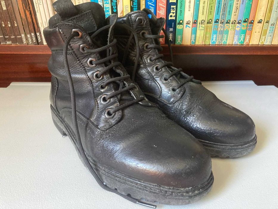 Botas Springfield, tamanho 42