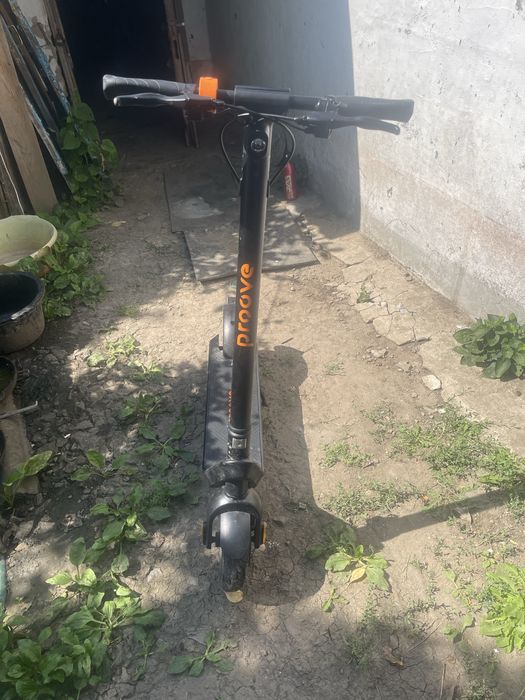 Самокат PROOVE pro max в хорошем состоянии