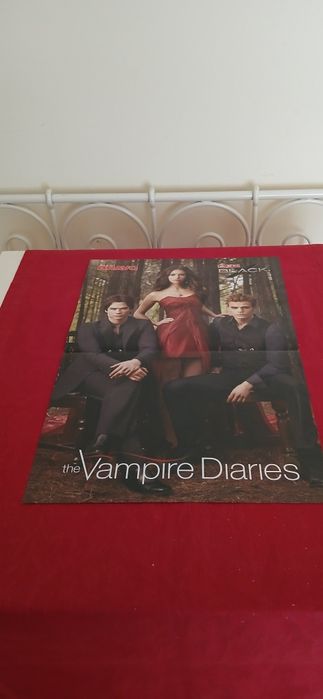 Poster The Vampire Diaries  - AXN Black
