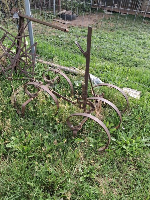 Pług konny brony i sprężynowka