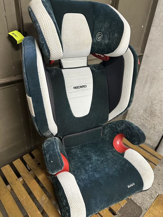 Дитяче автокрісло Recaro Monza seatfix