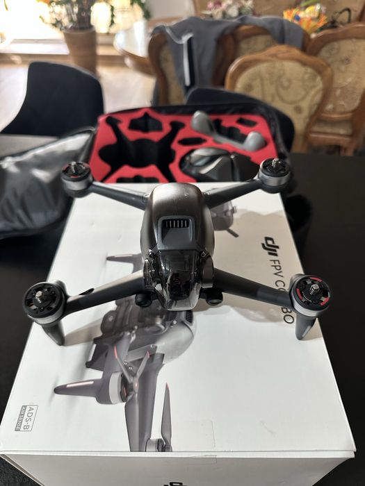 DJI FPV COMBO   Stan bardzo dobry