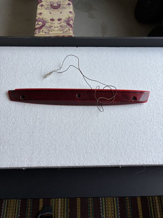 Стоп кришки багажника Mercedes Vito 639