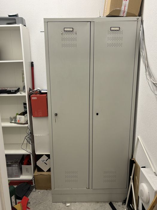 Szafka bhp metalowa, pracownicza, socjalna