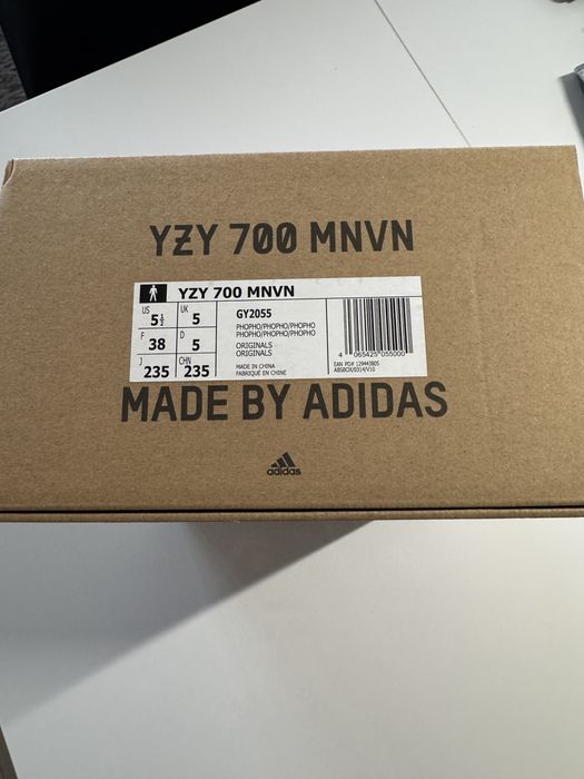 Yeezy 700 MNVN Phosphor 38