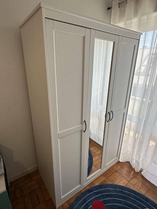 Roupeiro Branco IKEA 120x60x191cm (porta com espelho)