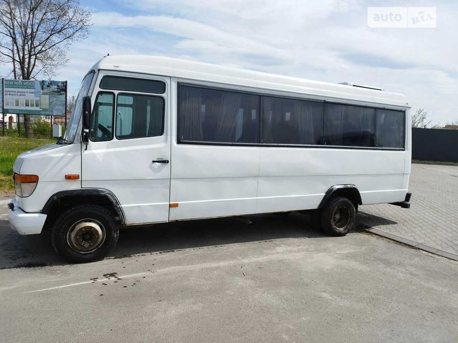 Автобус Mercedes Vario