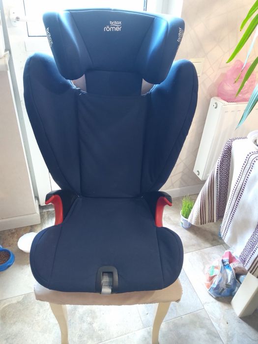 Продам детское автокресло