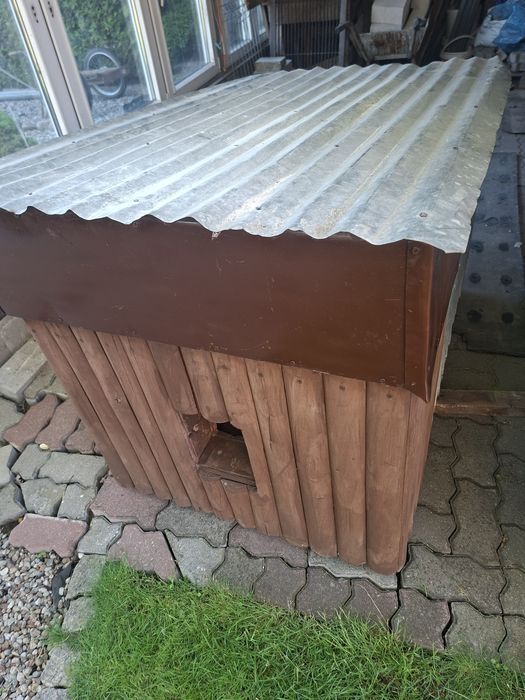 Buda do psa ocieplona