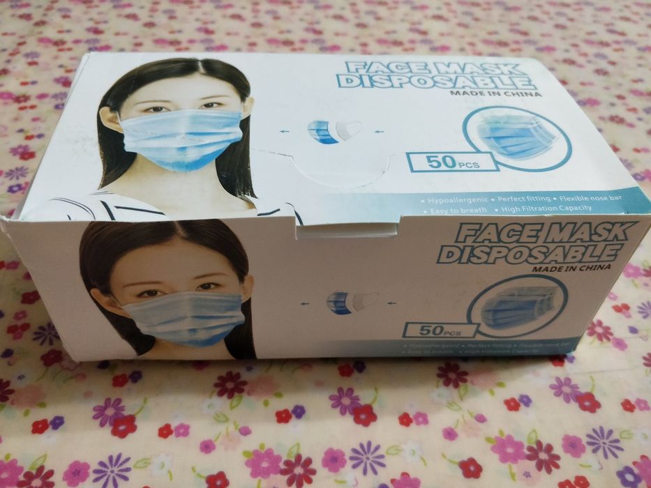 50 Máscaras-Adulto (cor de rosa /preto)*ENTREGA IMEDIATA *