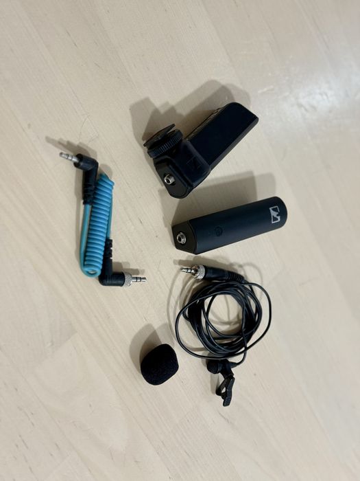 microfone de lapela sem fios Sennheiser XSW-D Portable Lavalier Set.