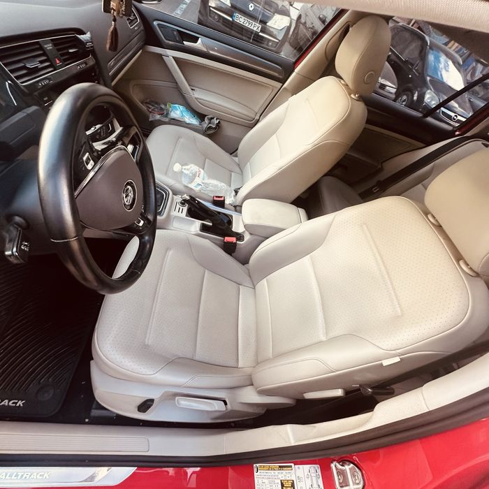 Golf alltrack 2017