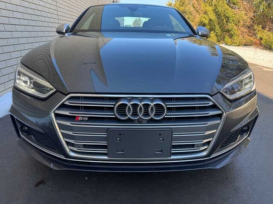 Audi S5      2019