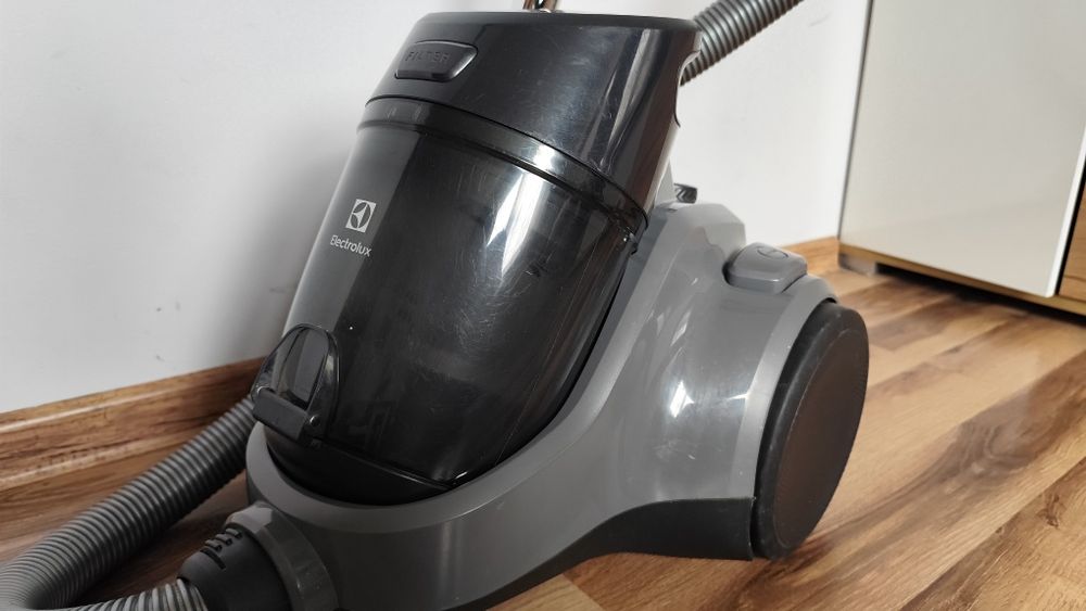 Odkurzacz bezworkowy ELECTROLUX EC41-4T Filtr HEPA