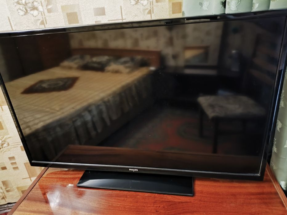 Телевізор Філіпс 40