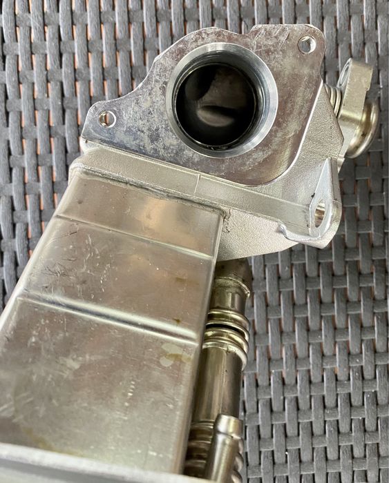 X5 F15 радіатор теплообмінник EGR