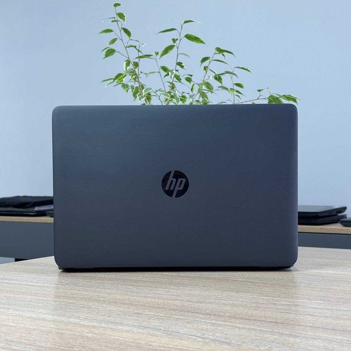 Бюджетний ноутбук HP Elitebook 850 G2 15.6 FHD i5-5300u 8/120Gb