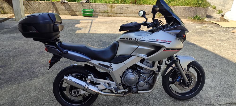 Yamaha TDM 900 c/ extras.