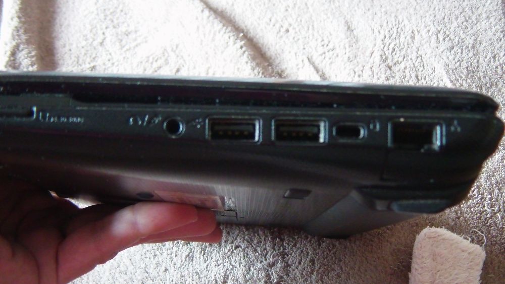 Asus Eee PC 1011PX-BLK121S (Preto)