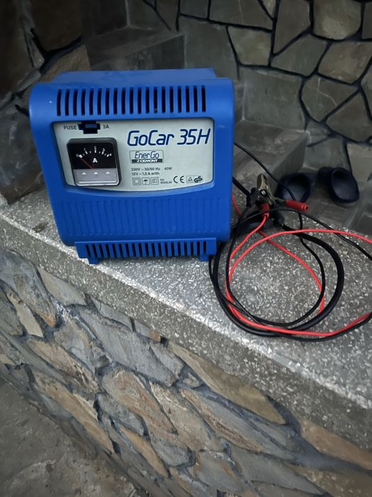 Продам зарядне бу