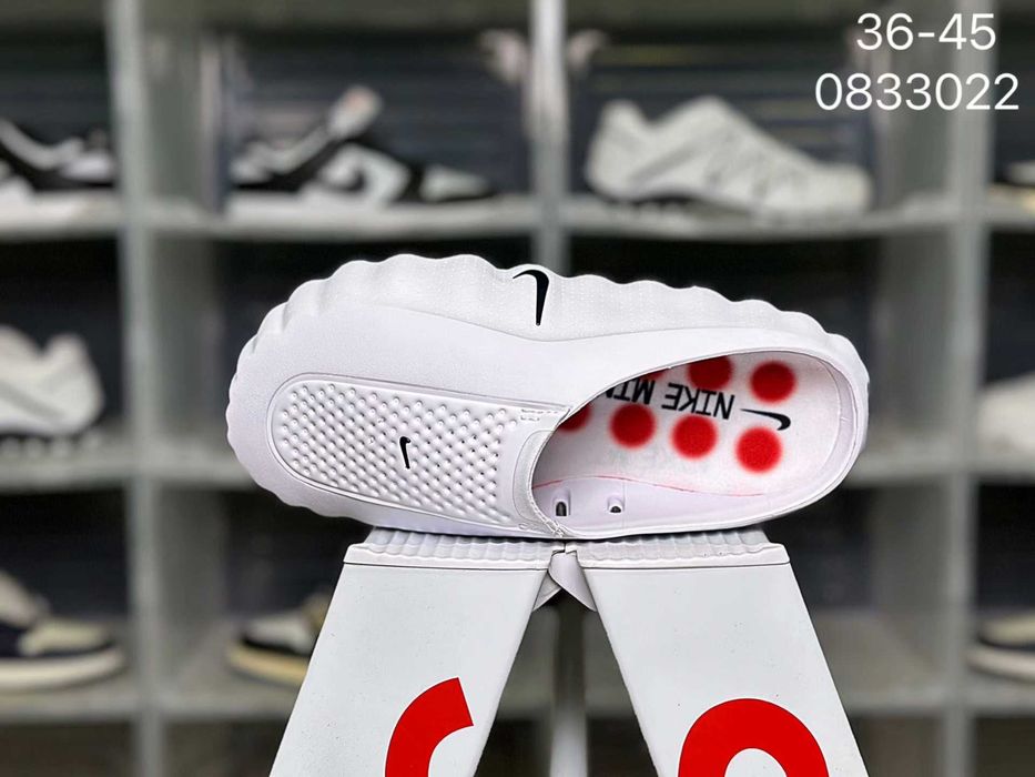 Nike_mind 001 R.44
