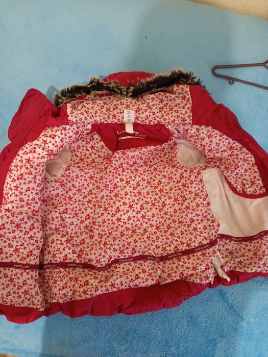 Пуховик на девочку