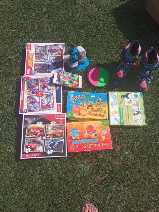 Zestaw zabawek dla dzieci puzzle gry rolki