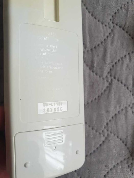 Pilot klimatyzacji Toshiba WH-H2UEl  WH L11SE nowy