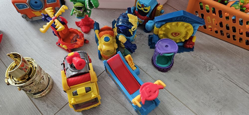 Zestaw Super Wings roboty zjeżdżania