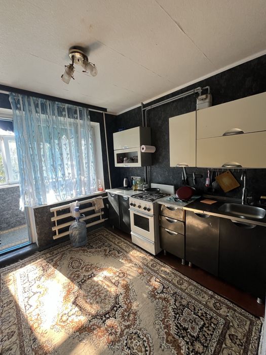 Продам 2-х квартиру. (Оренди немає)