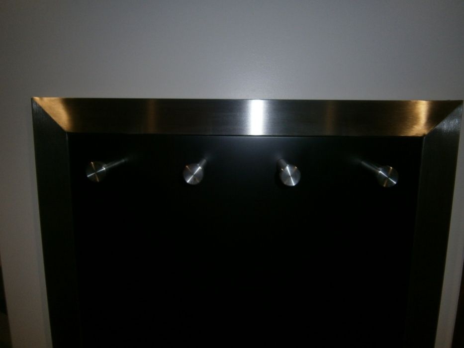 Bengali-style stool64729955897601122