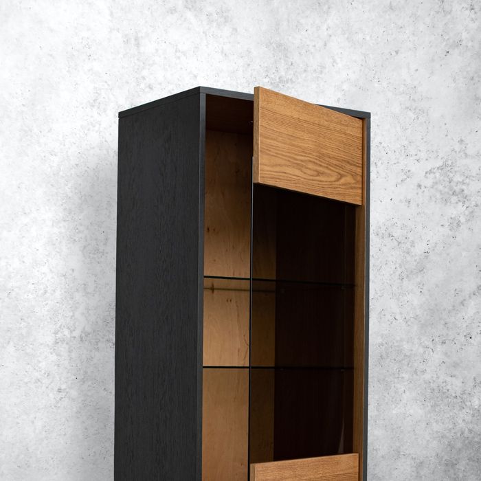 Вітрина-бар